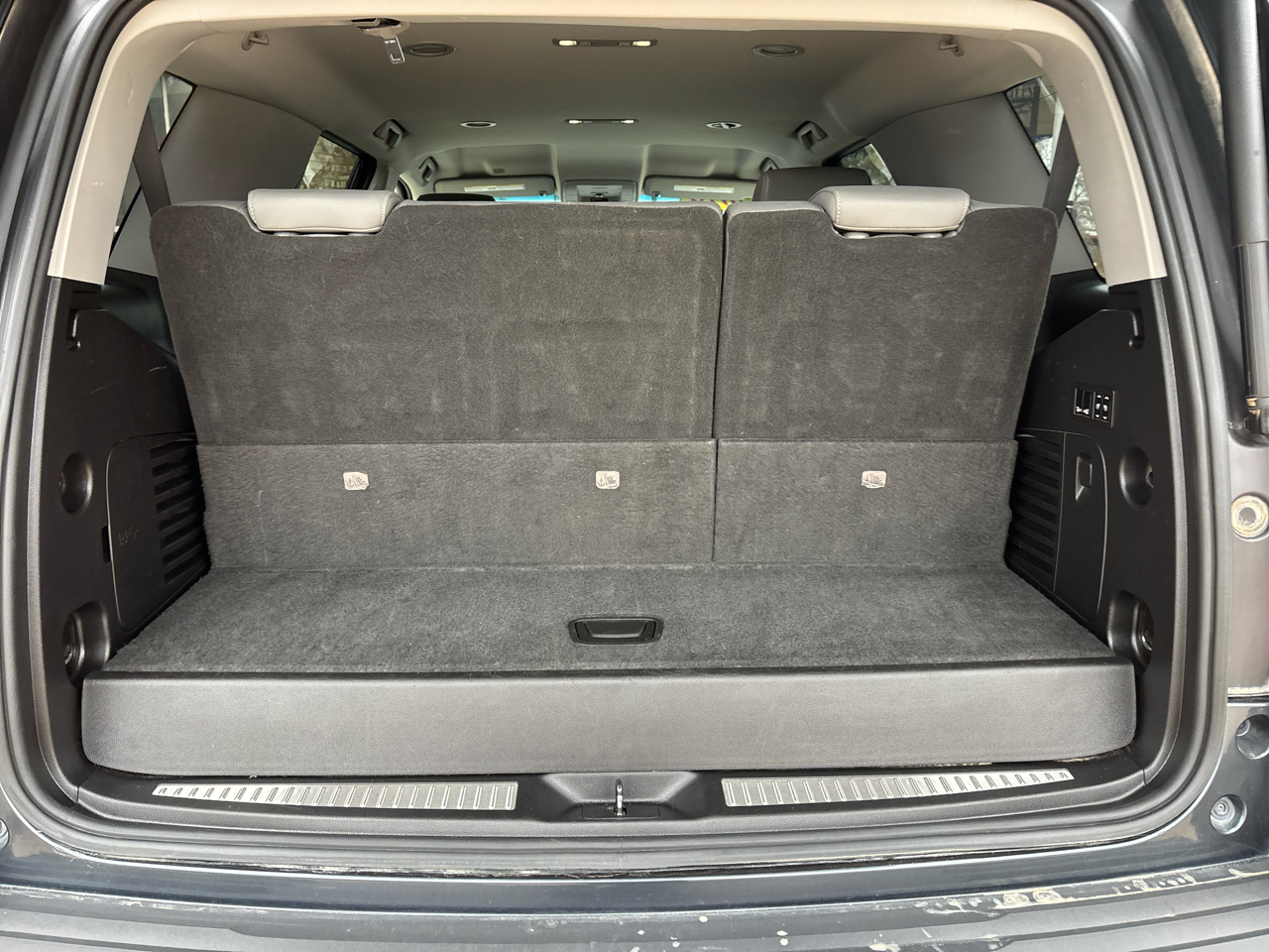 Chevrolet Tahoe 4WD 4dr LT 2019