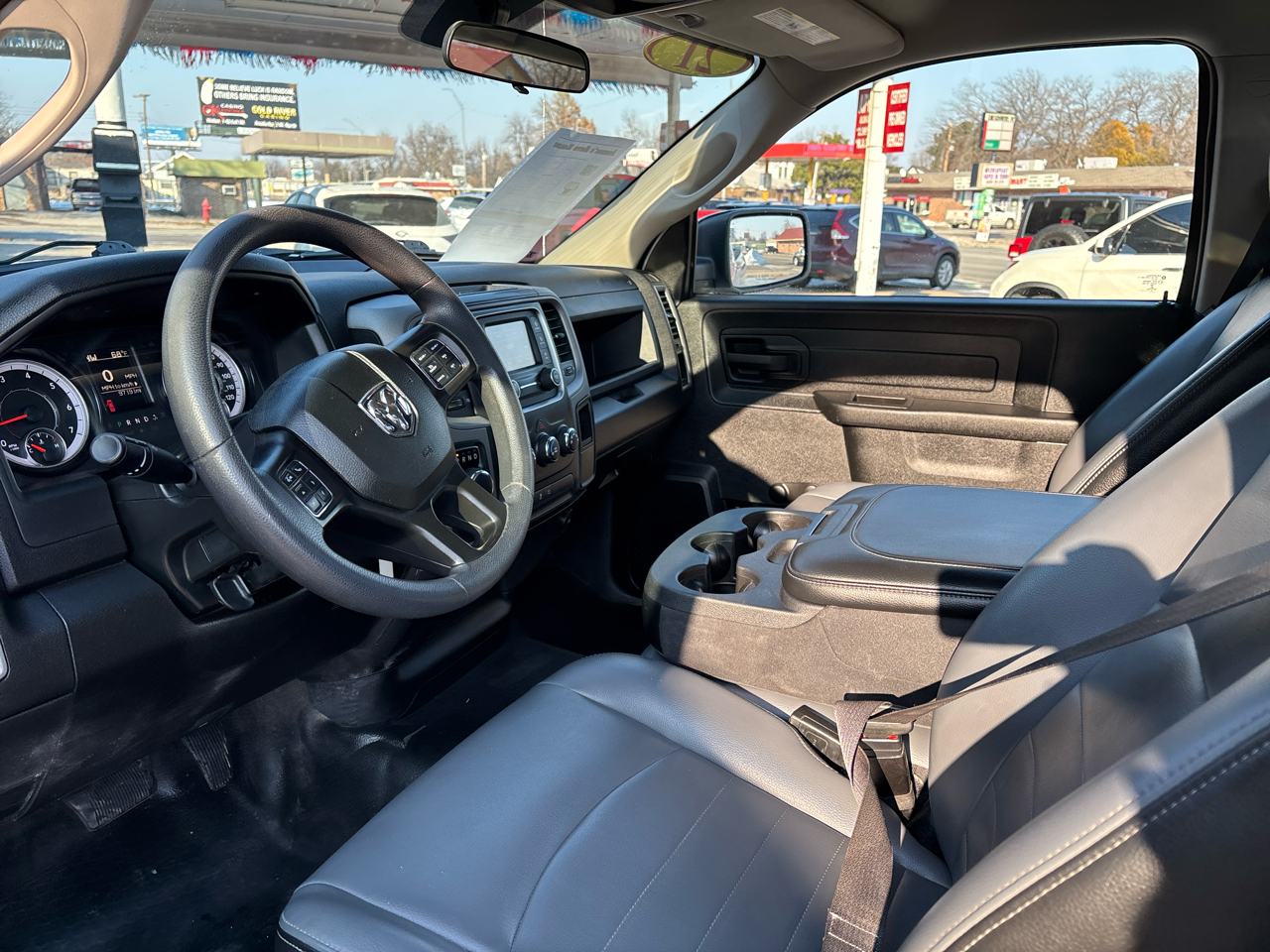 RAM 1500 Classic Tradesman 4x2 Reg Cab 6'4" Box 2021