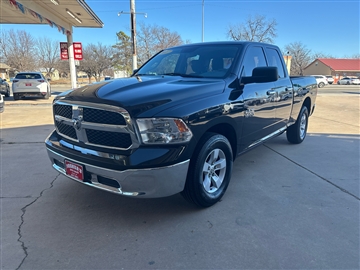 2017 RAM 1500 2WD Quad Cab 140.5" SLT