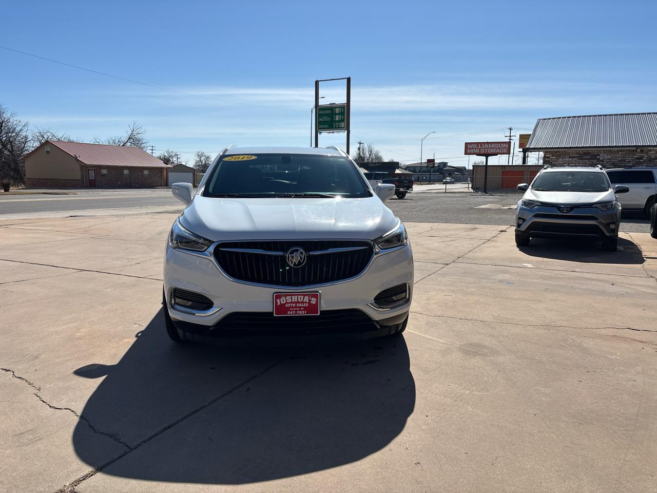 Buick Enclave FWD 4dr Essence 2019