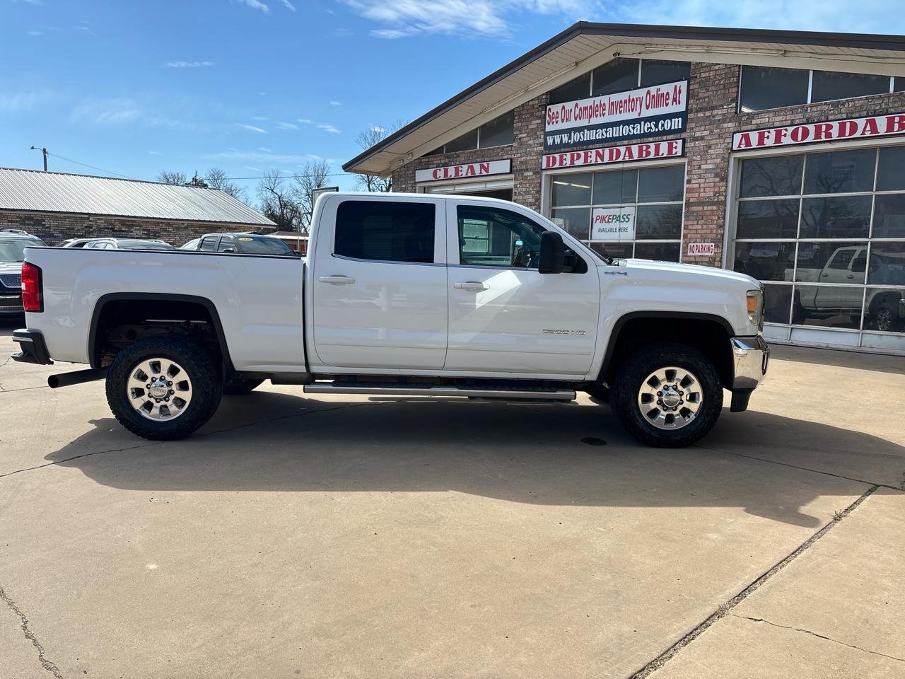 GMC Sierra 2500HD 4WD Crew Cab 153.7" SLE 2015
