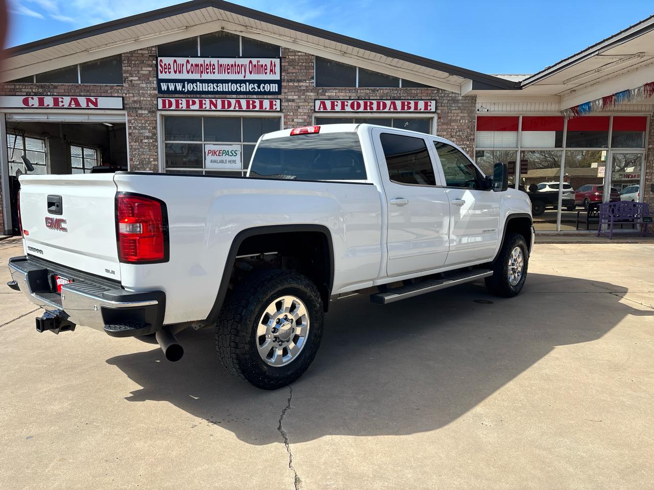 GMC Sierra 2500HD 4WD Crew Cab 153.7" SLE 2015