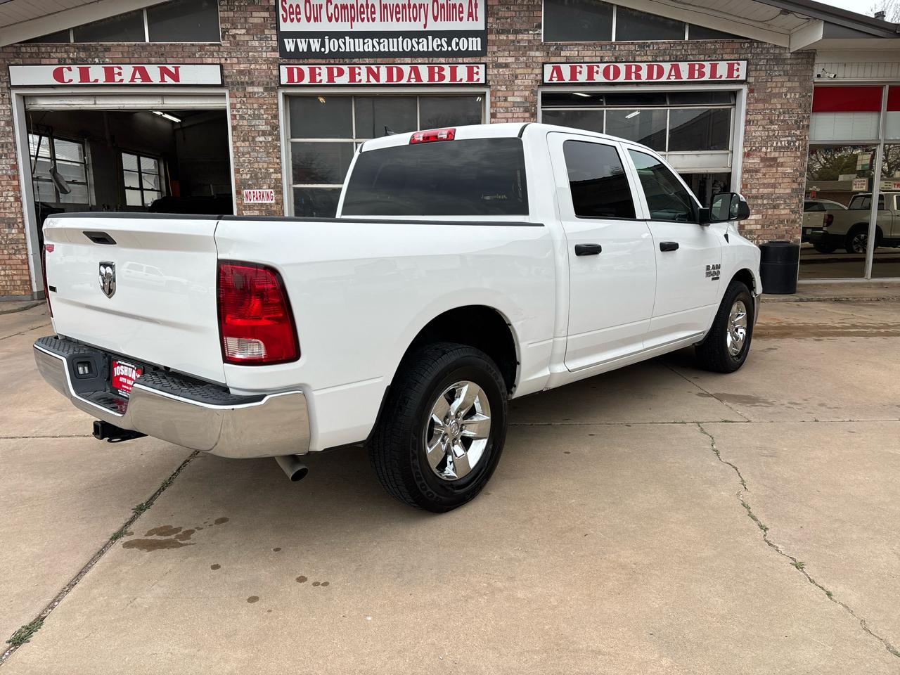 RAM 1500 Classic SLT 4x2 Crew Cab 5'7" Box 2023
