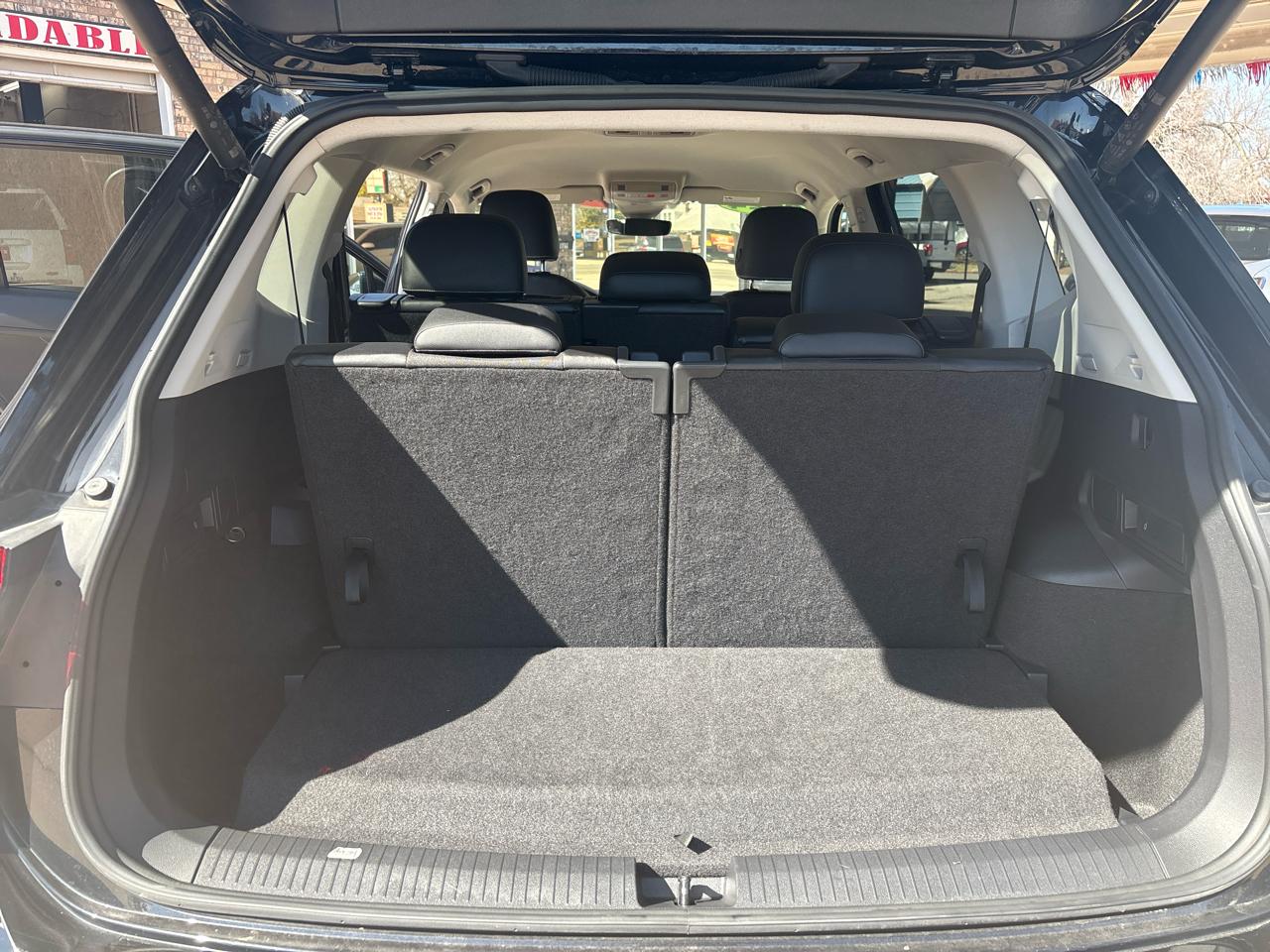 Volkswagen Tiguan 2.0T Wolfsburg Edition FWD 2024