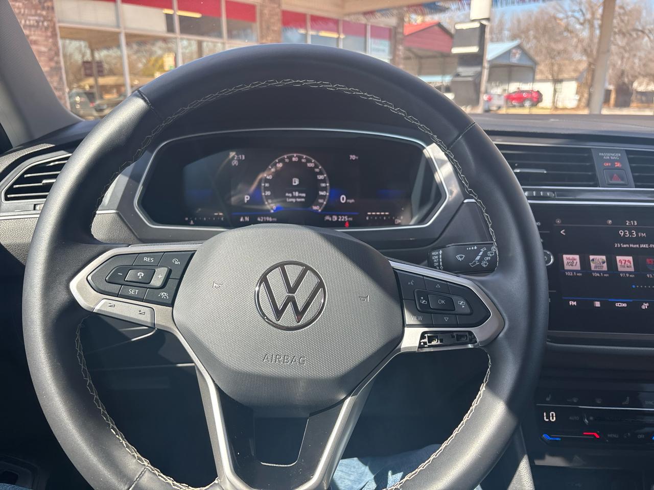 Volkswagen Tiguan 2.0T Wolfsburg Edition FWD 2024