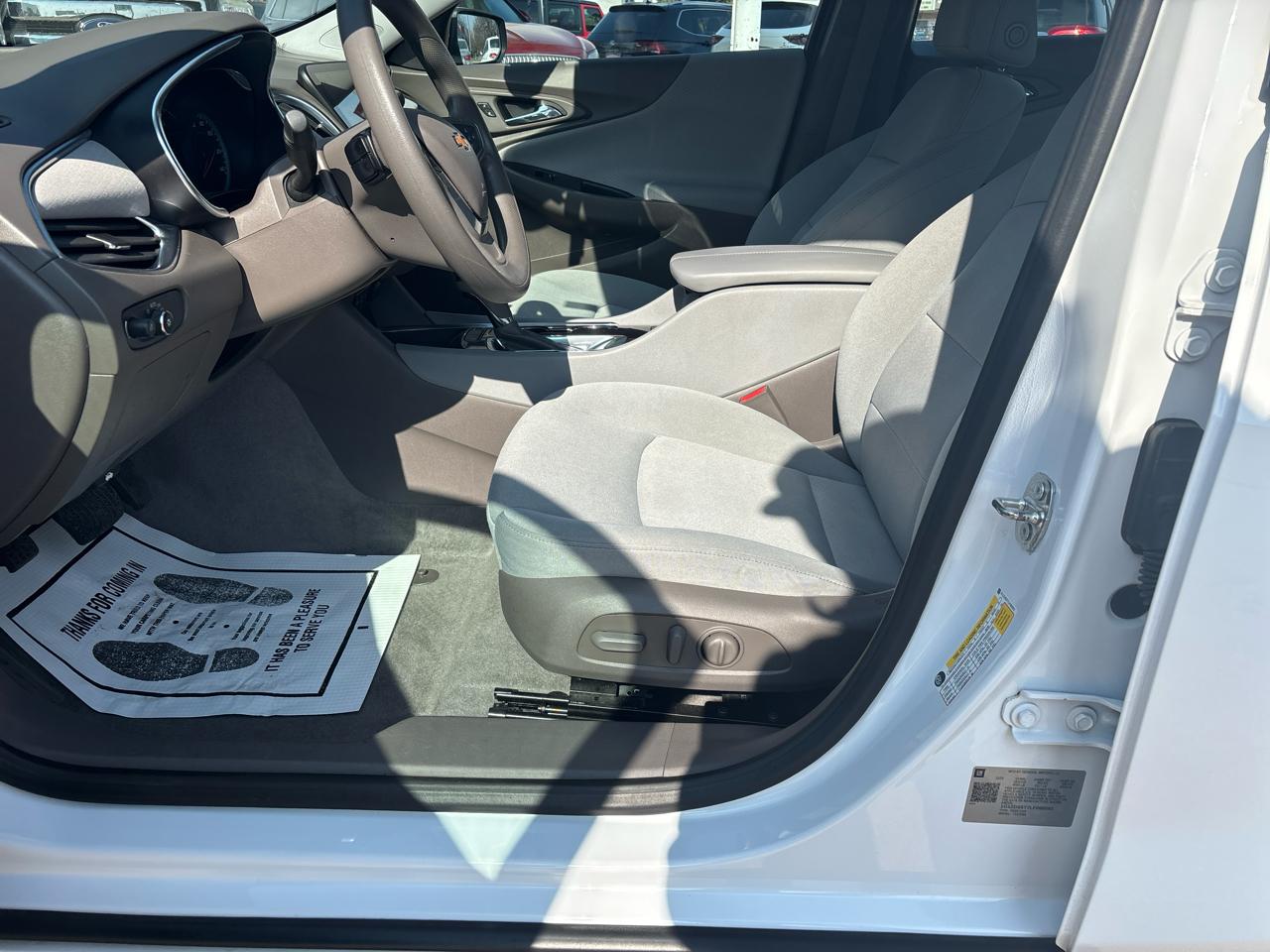 Chevrolet Malibu 4dr Sdn LT 2020