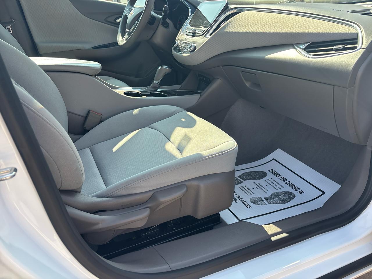 Chevrolet Malibu 4dr Sdn LT 2020