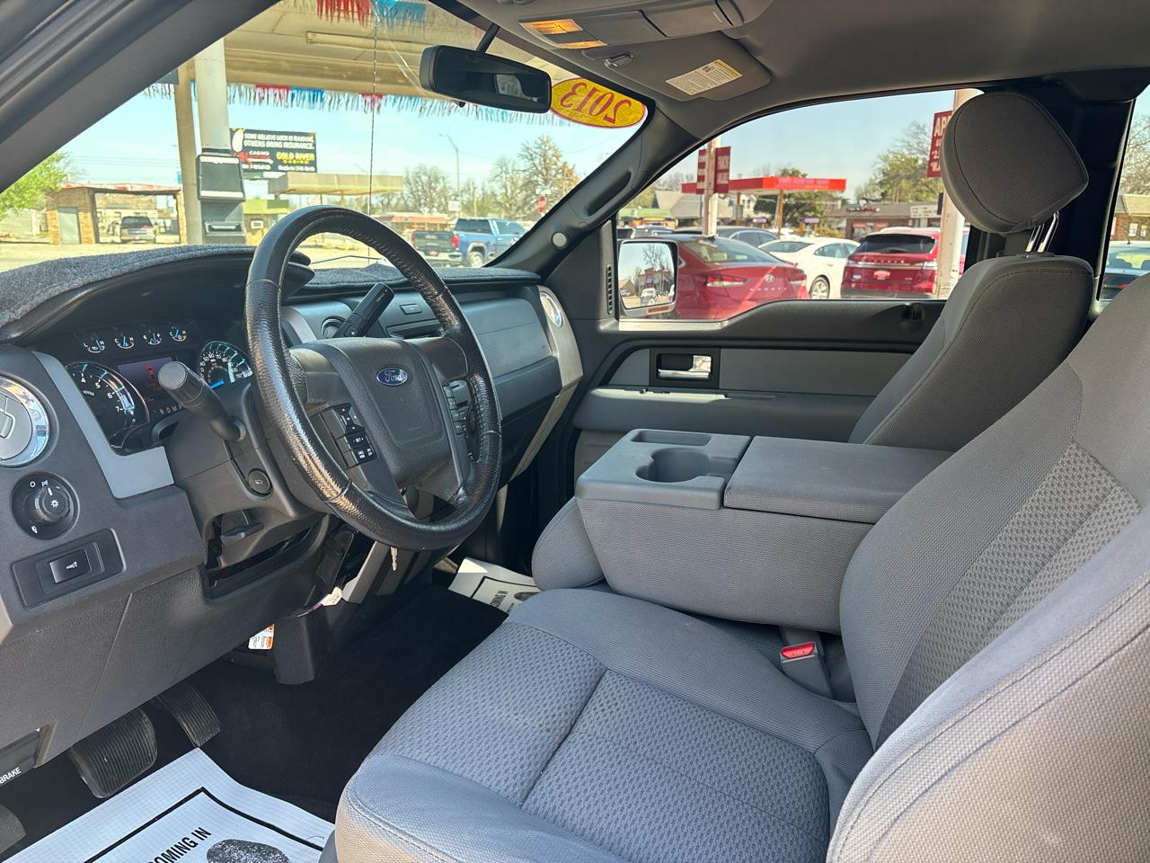 Ford F-150 2WD SuperCab 145" Lariat 2013