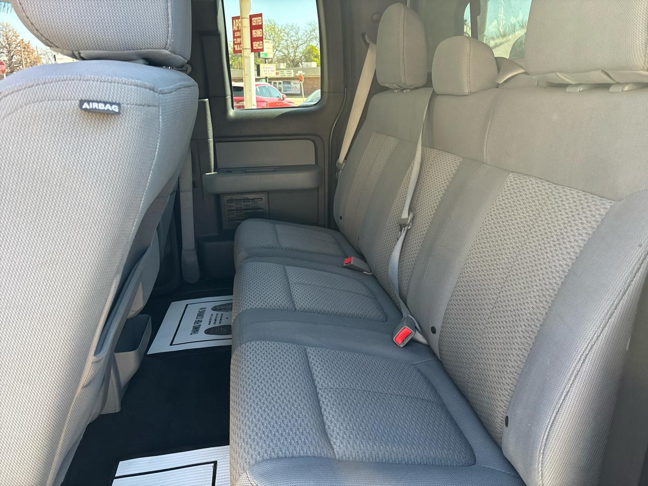 Ford F-150 2WD SuperCab 145" Lariat 2013