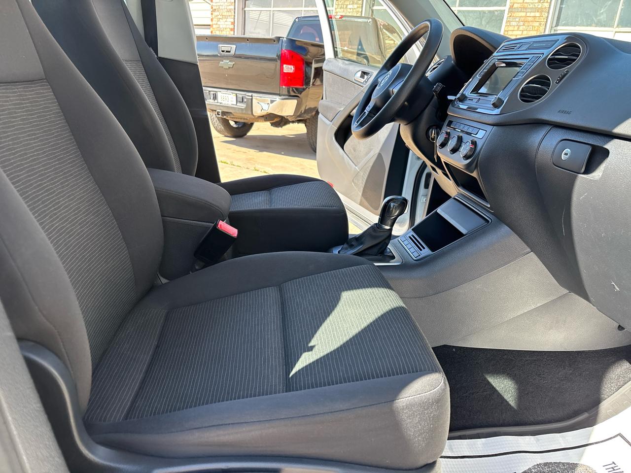 Volkswagen Tiguan 2.0T S FWD 2017