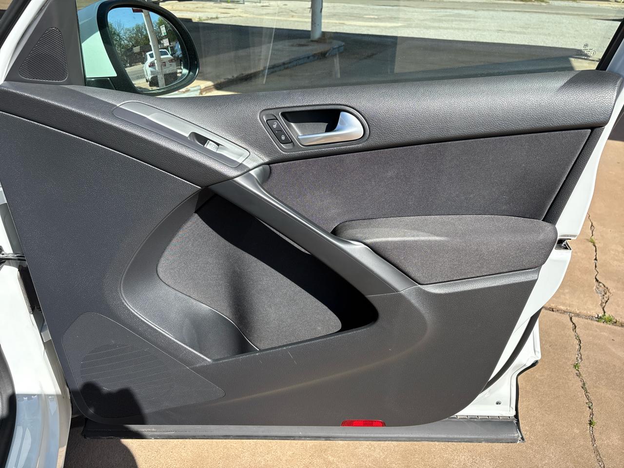 Volkswagen Tiguan 2.0T S FWD 2017