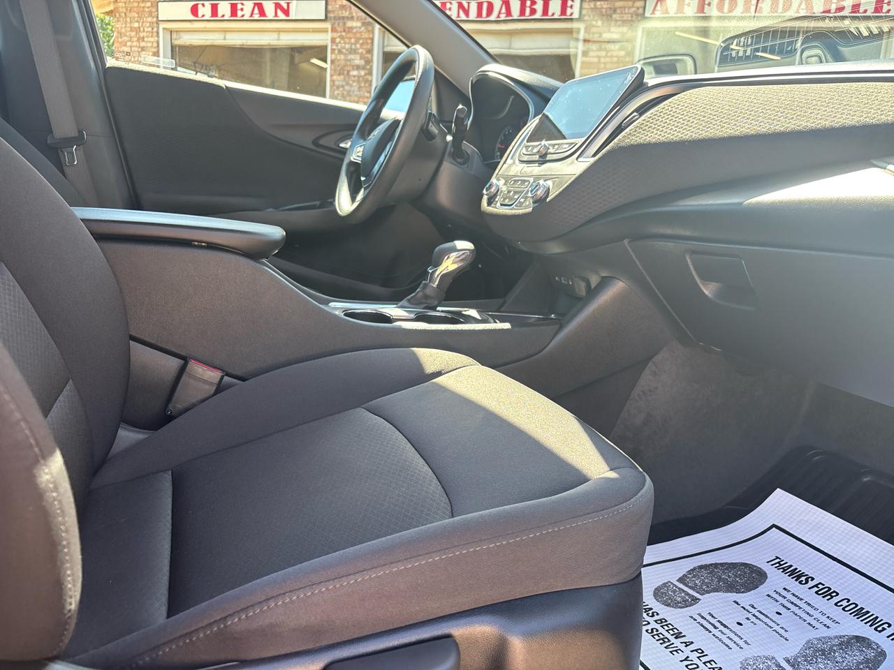 Chevrolet Malibu 4dr Sdn 1LT 2025