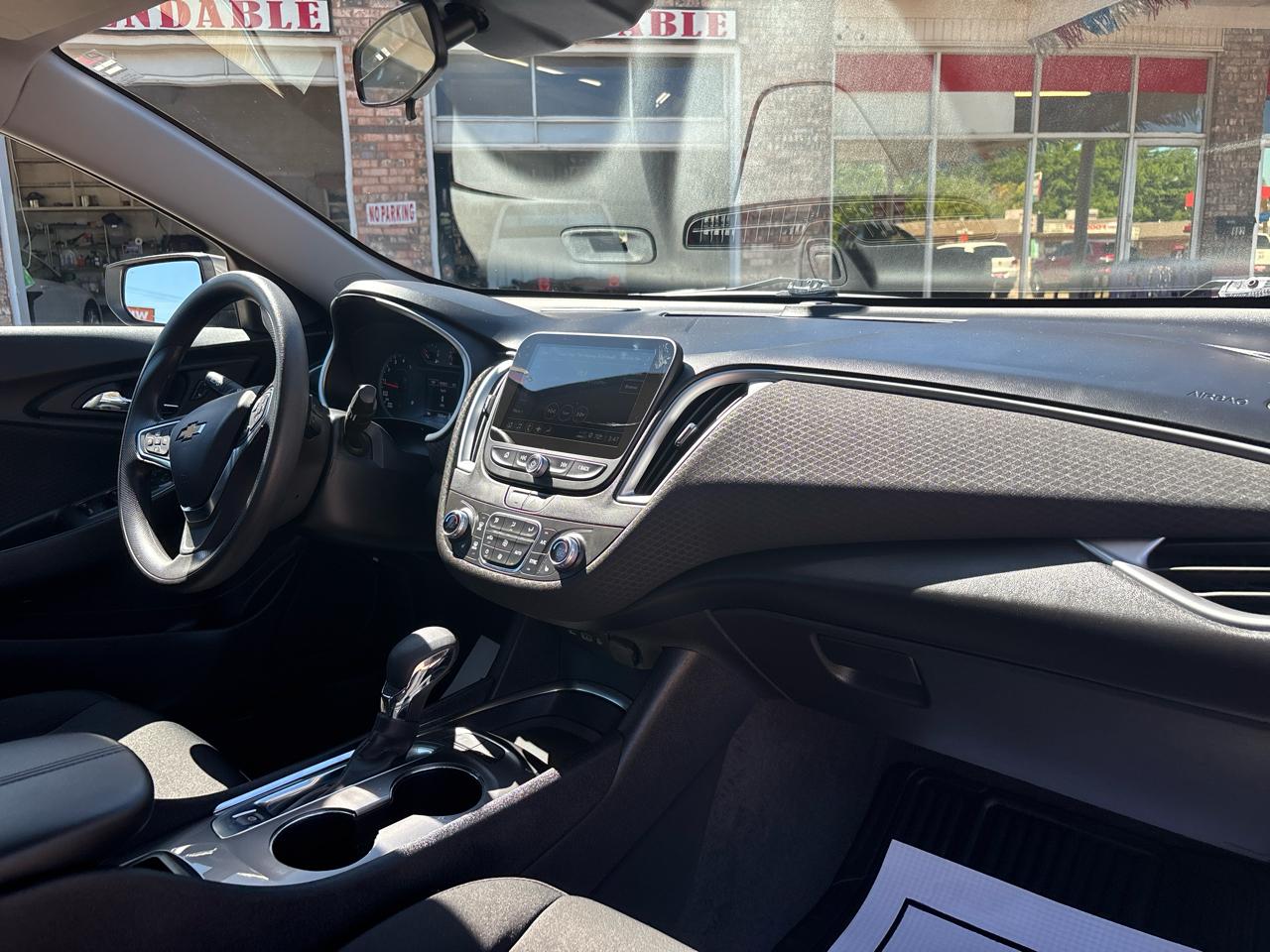 Chevrolet Malibu 4dr Sdn 1LT 2025