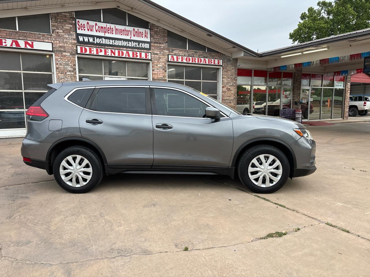 Nissan Rogue FWD S 2017