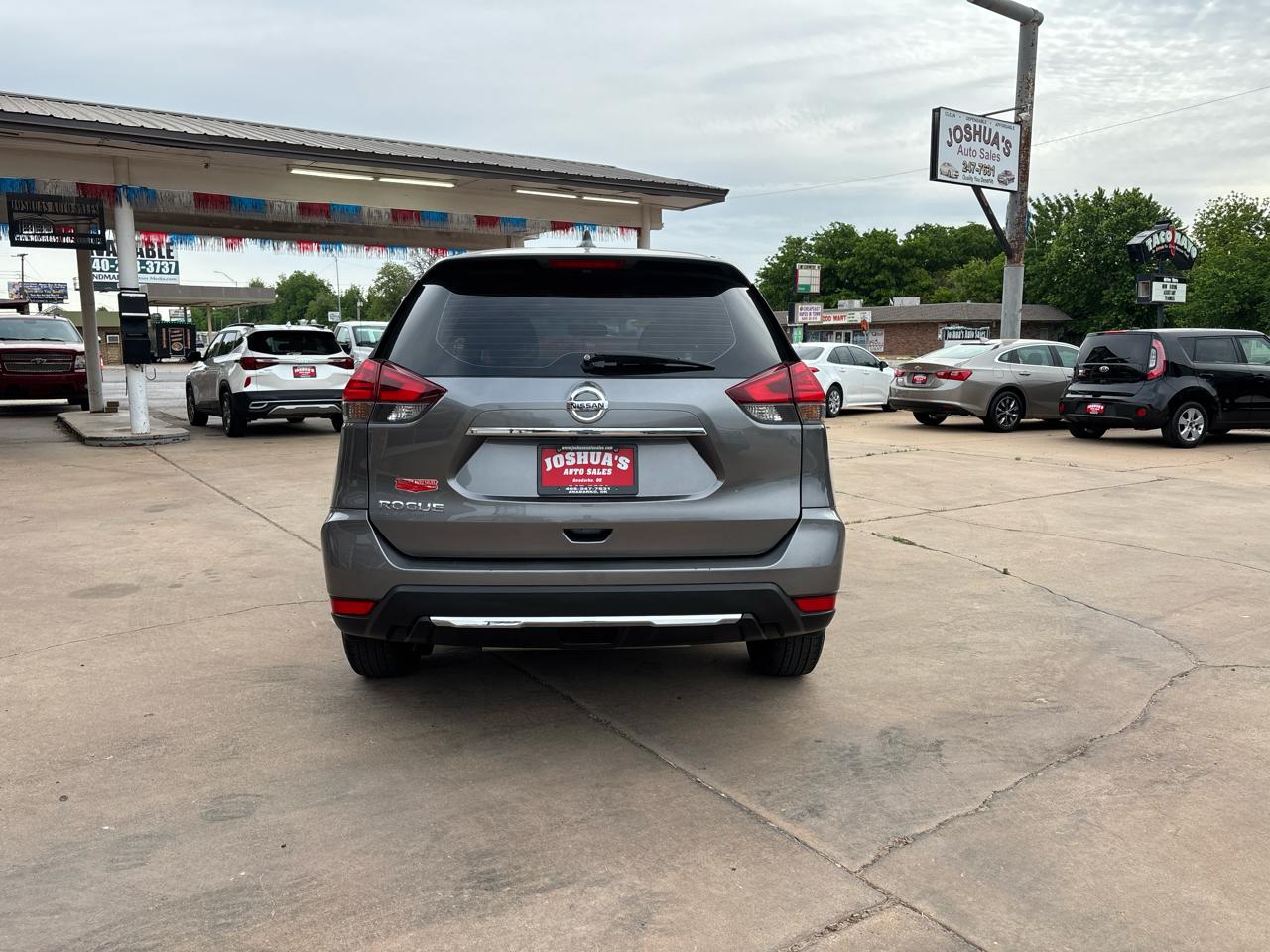 Nissan Rogue FWD S 2017