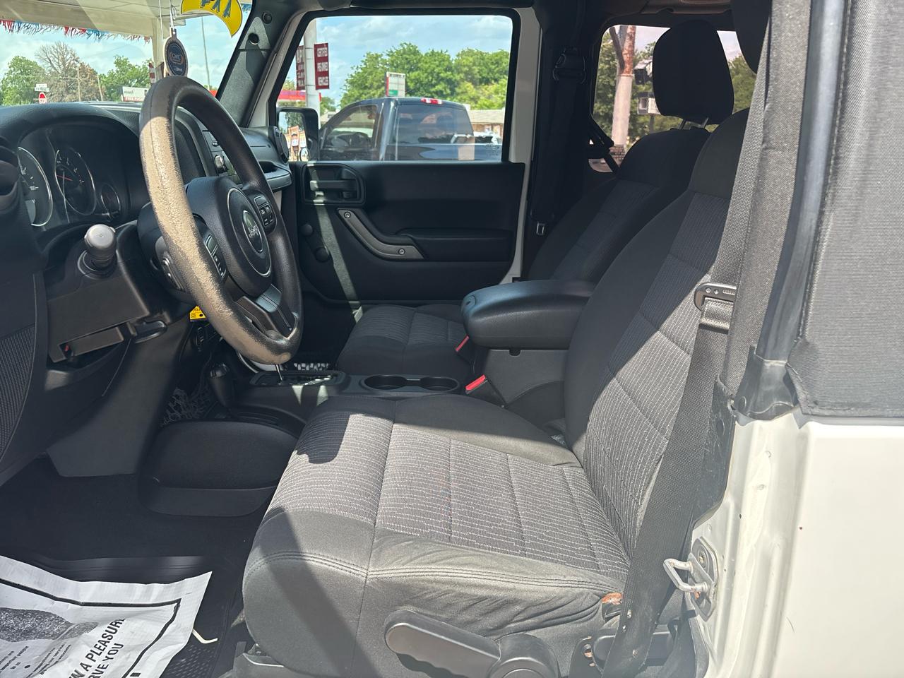 Jeep Wrangler 4WD 2dr Sport 2011