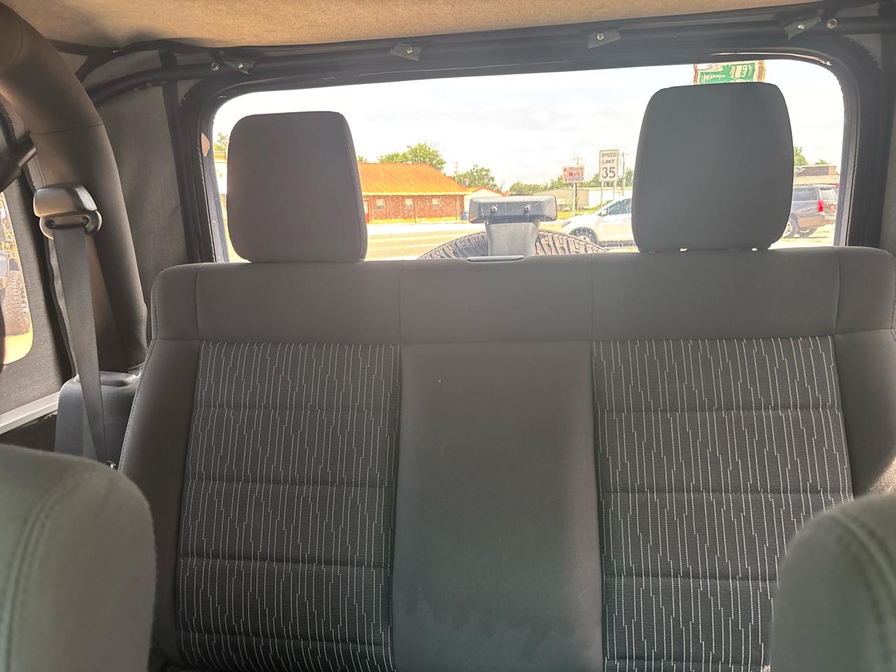 Jeep Wrangler 4WD 2dr Sport 2011