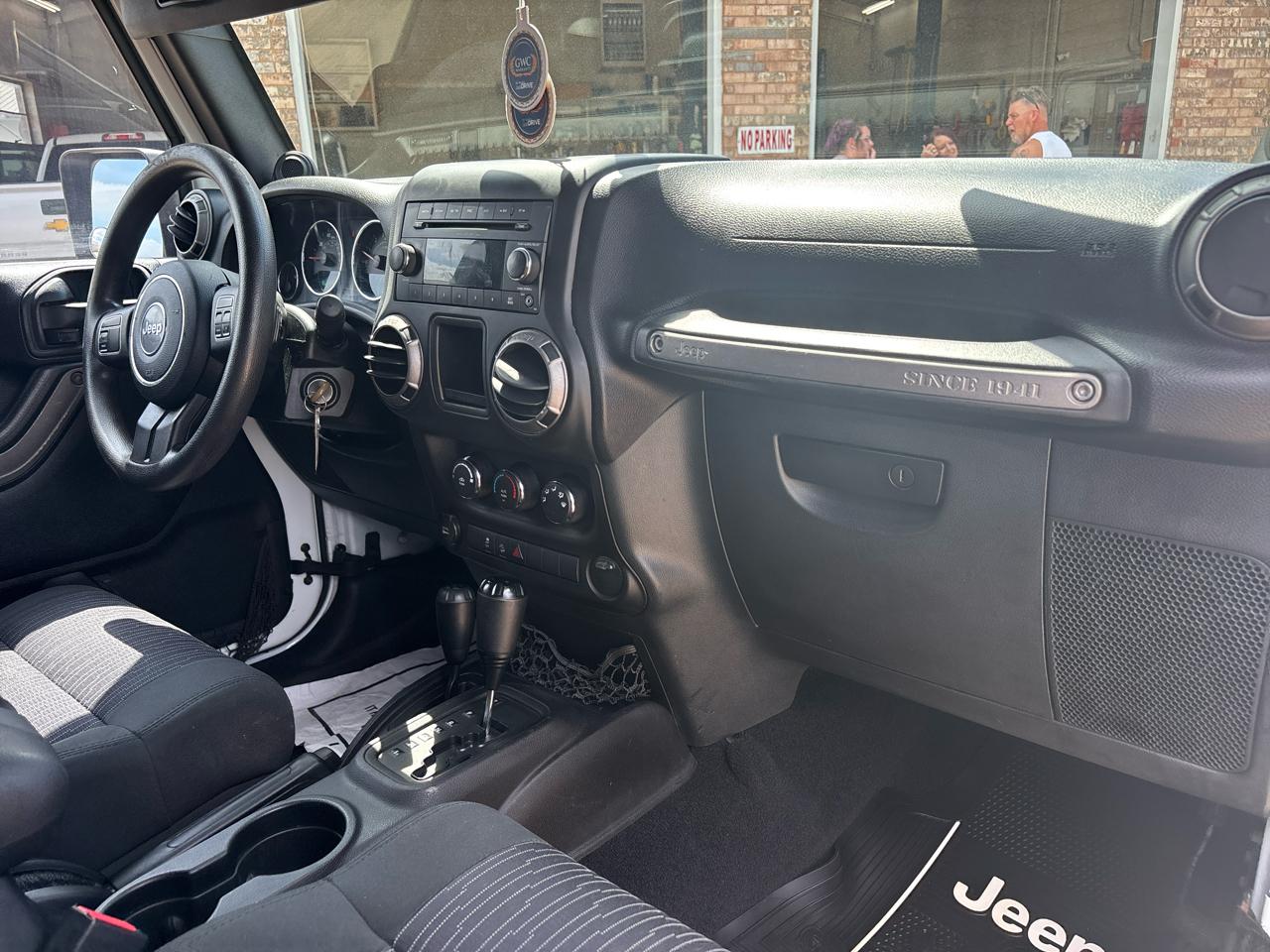 Jeep Wrangler 4WD 2dr Sport 2011