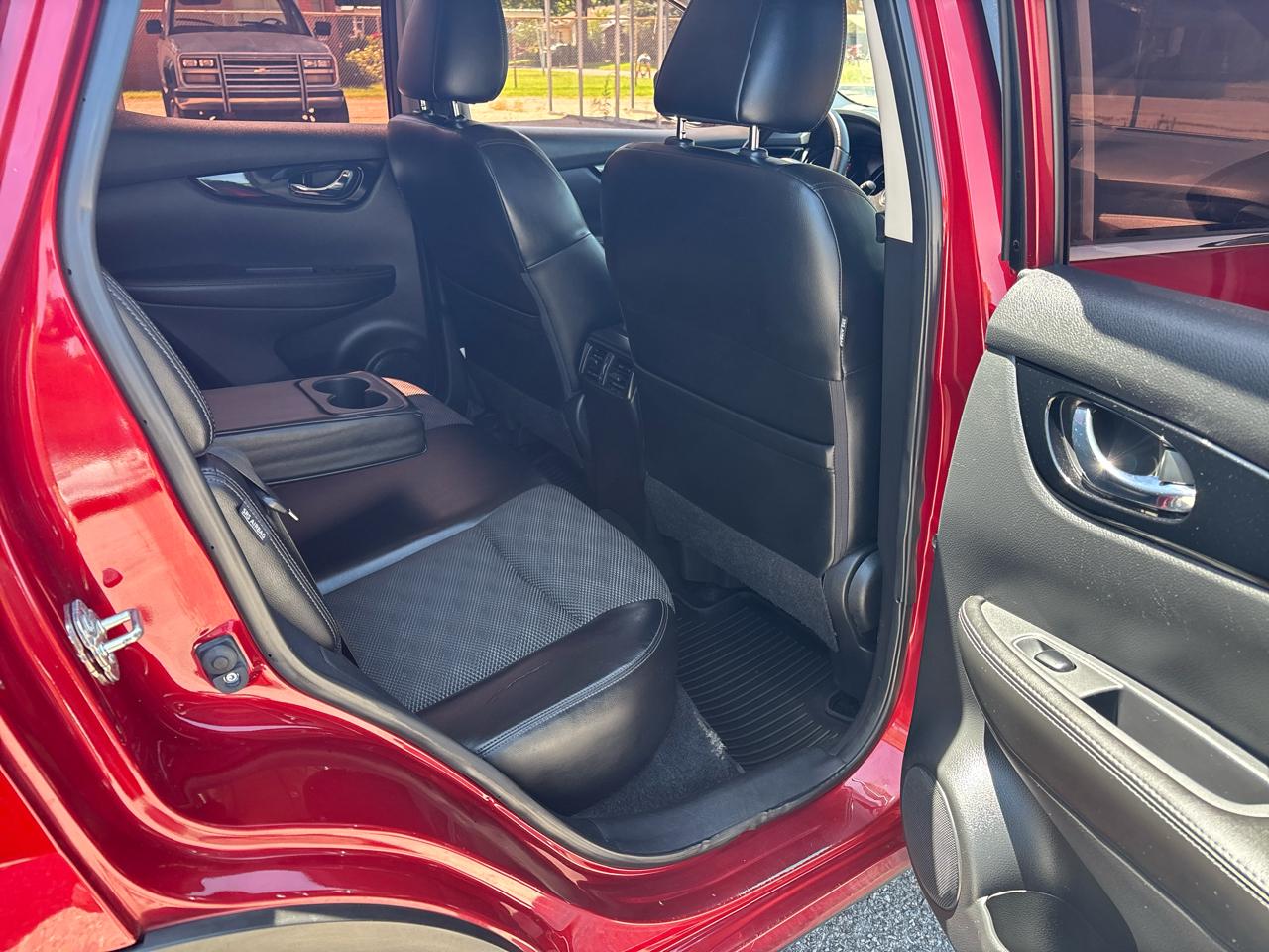 Nissan Rogue Sport AWD SV 2022