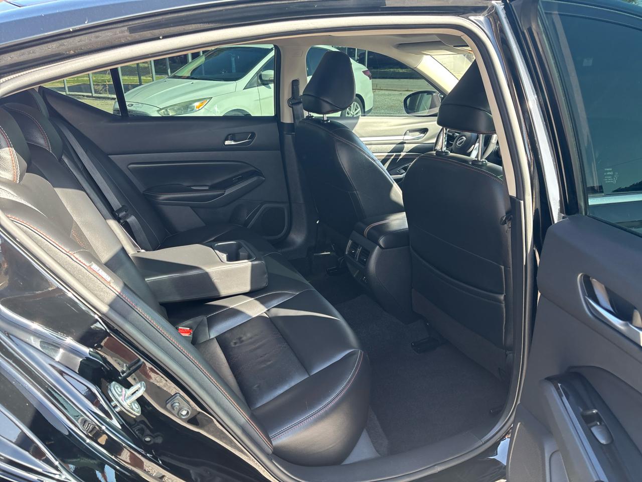 Nissan Altima 2.0 SR Sedan 2023
