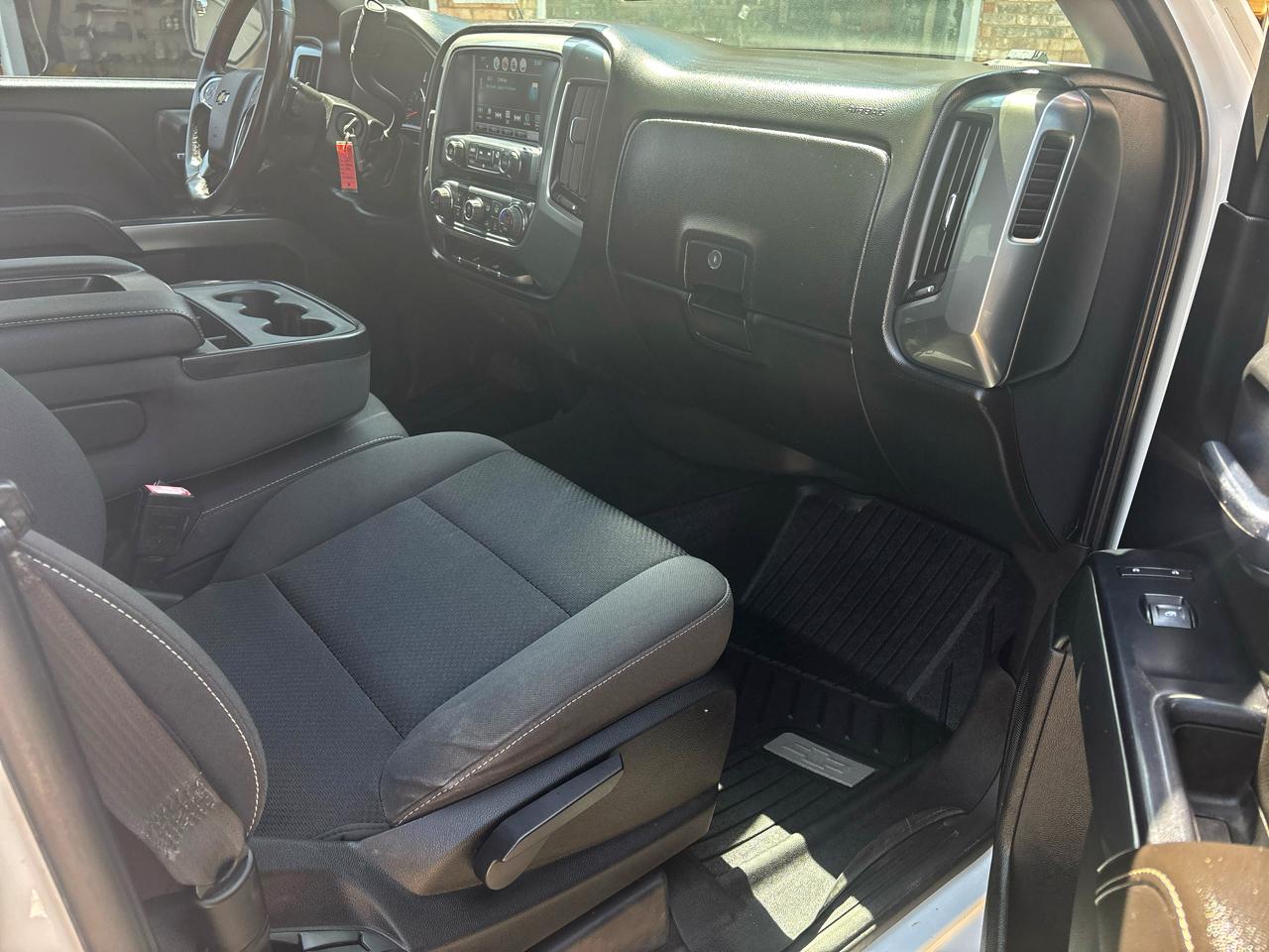 Chevrolet Silverado 1500 4WD Crew Cab 143.5" LT w/1LT 2018