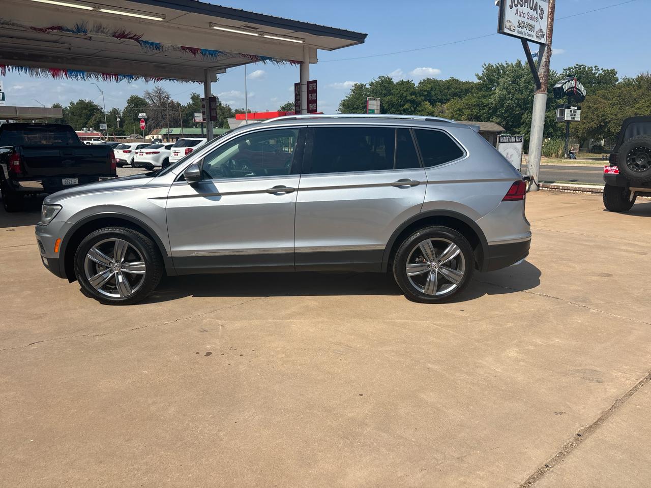 Volkswagen Tiguan 2.0T SE R-Line Black FWD 2020