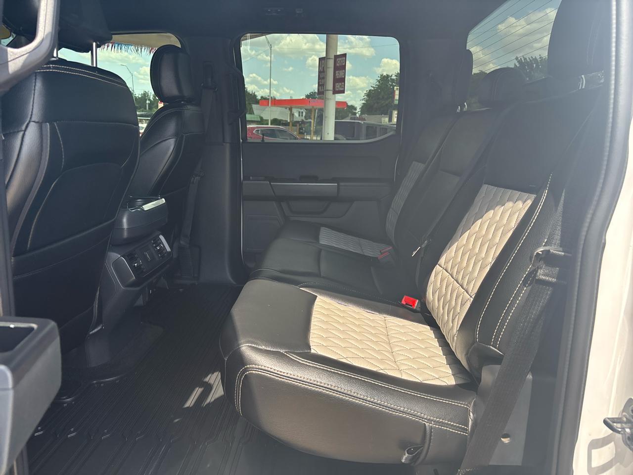 Ford F-150 4WD SuperCrew 145" STX 2022