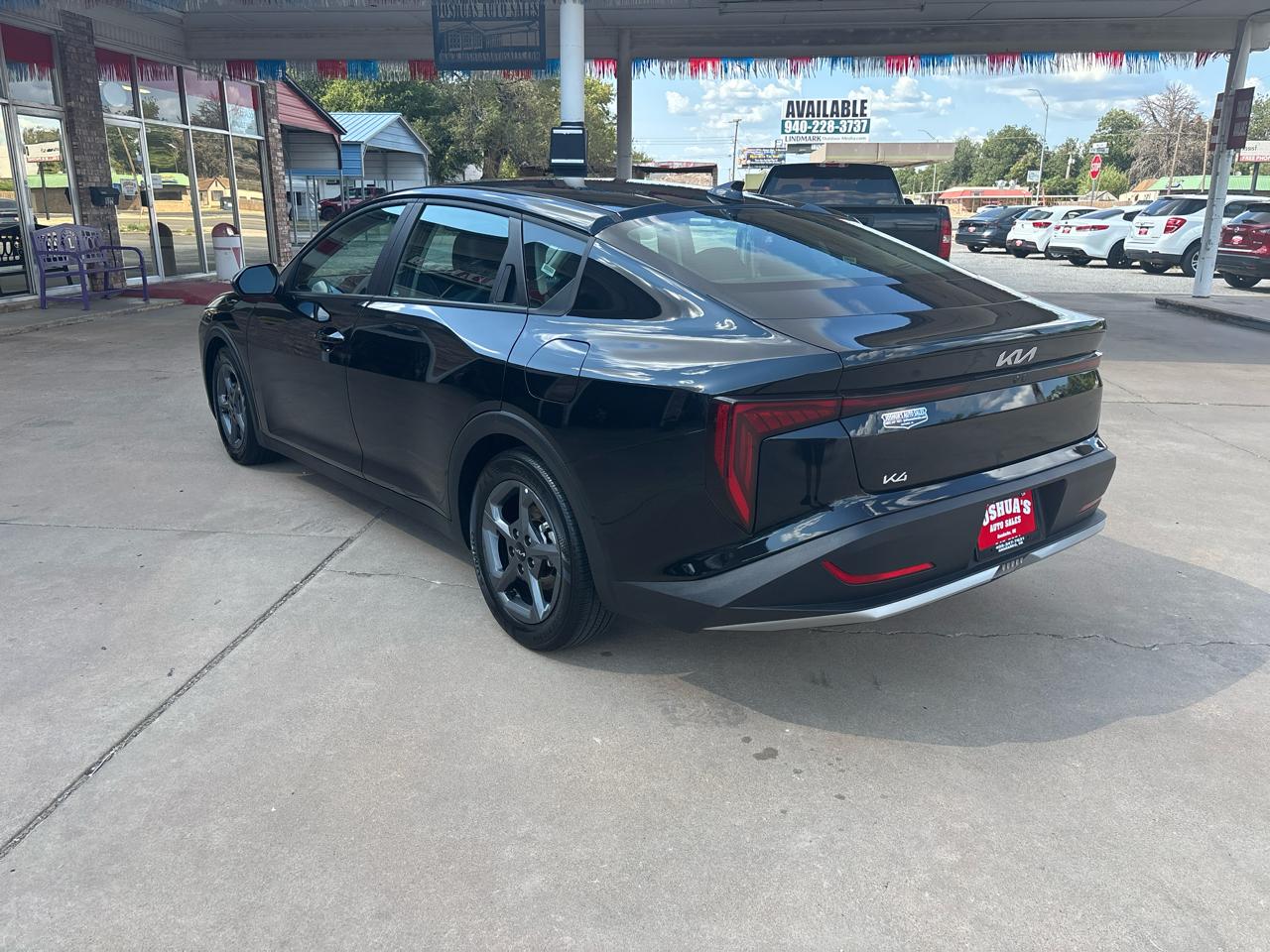 Kia K4 LXS FWD 2025