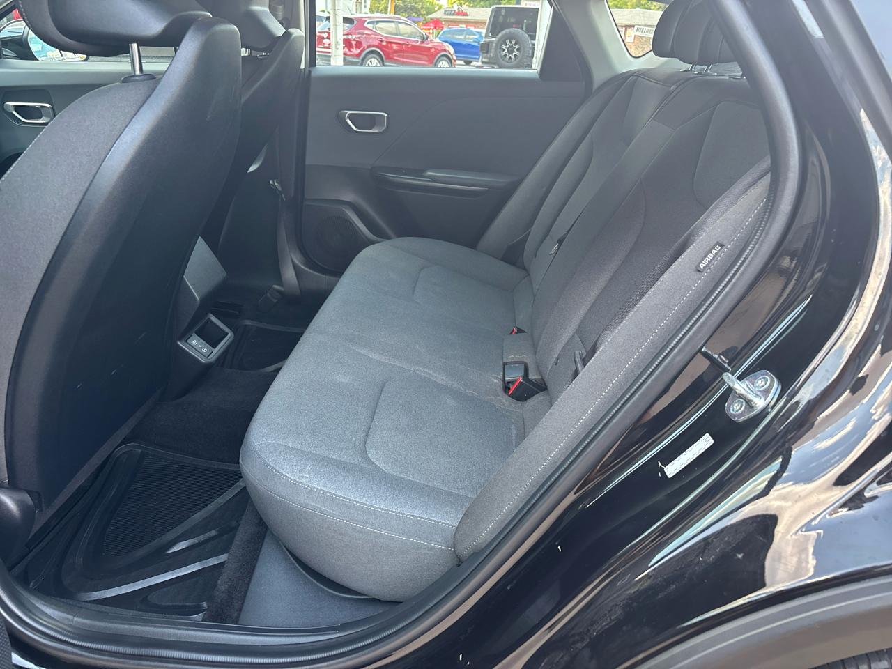 Kia K4 LXS FWD 2025