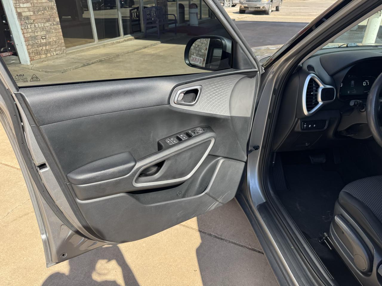 Kia Soul LX IVT 2023