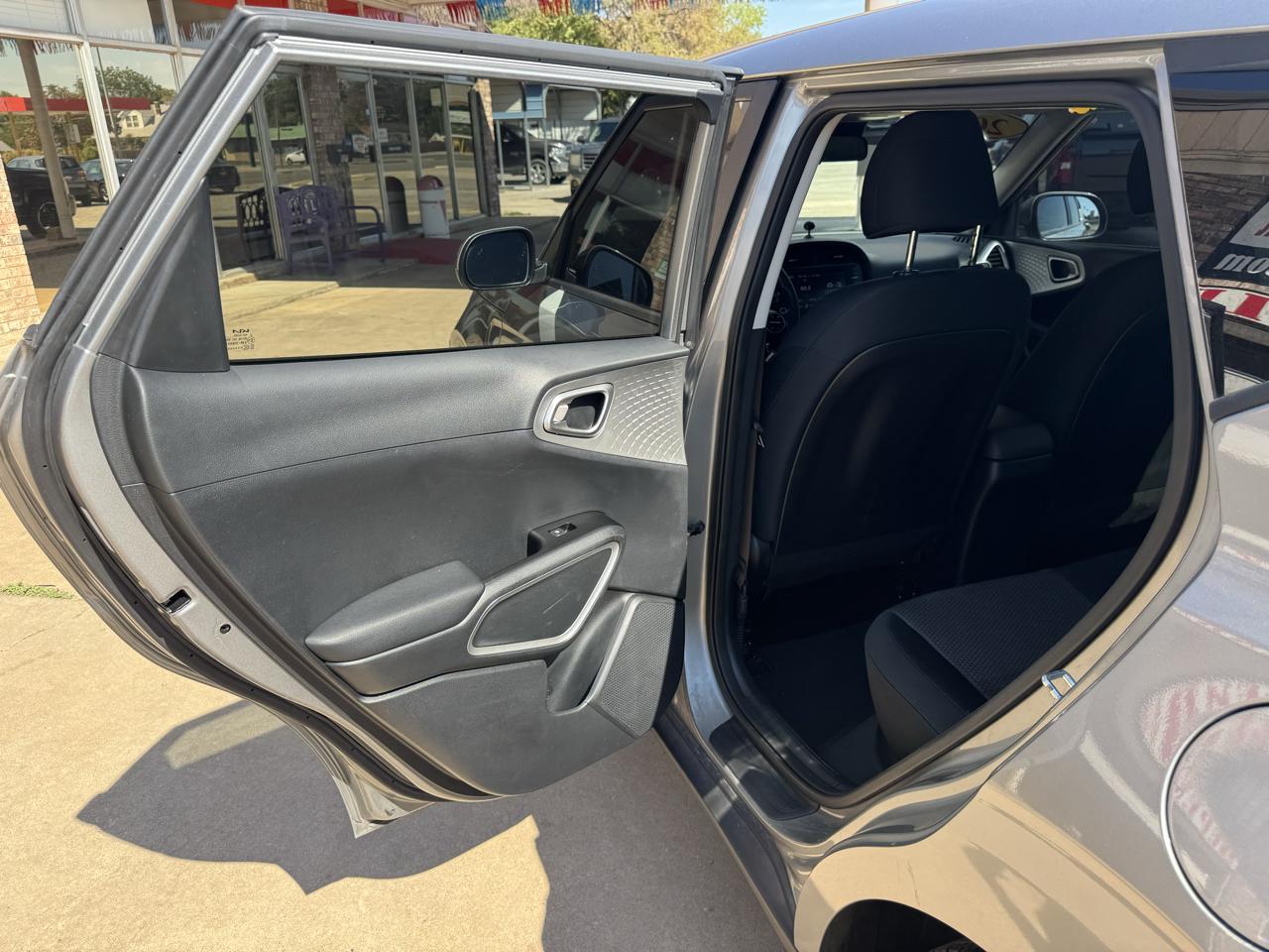Kia Soul LX IVT 2023
