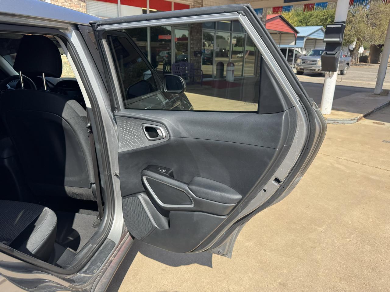 Kia Soul LX IVT 2023