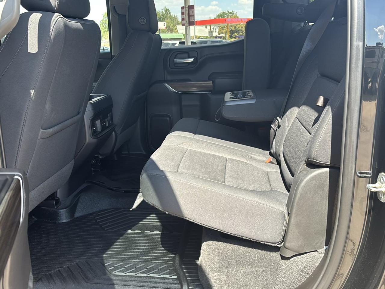 Chevrolet Silverado 1500 4WD Crew Cab 147" LT Trail Boss 2021