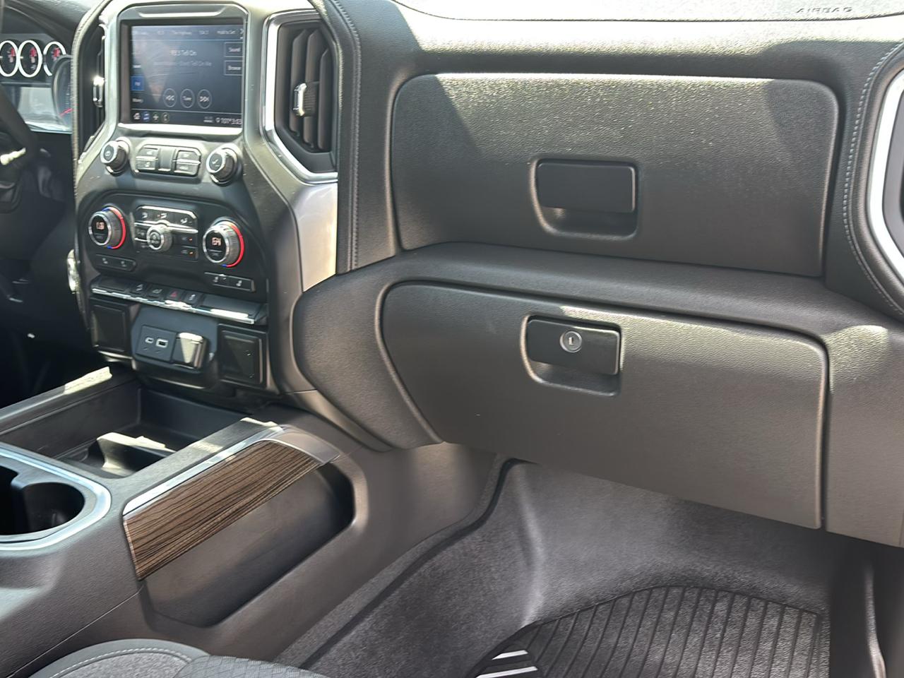 Chevrolet Silverado 1500 4WD Crew Cab 147" LT Trail Boss 2021
