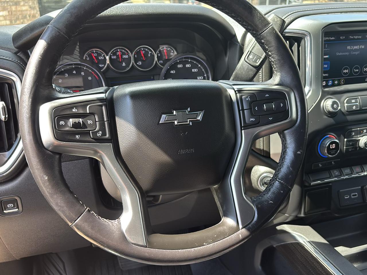 Chevrolet Silverado 1500 4WD Crew Cab 147" LT Trail Boss 2021