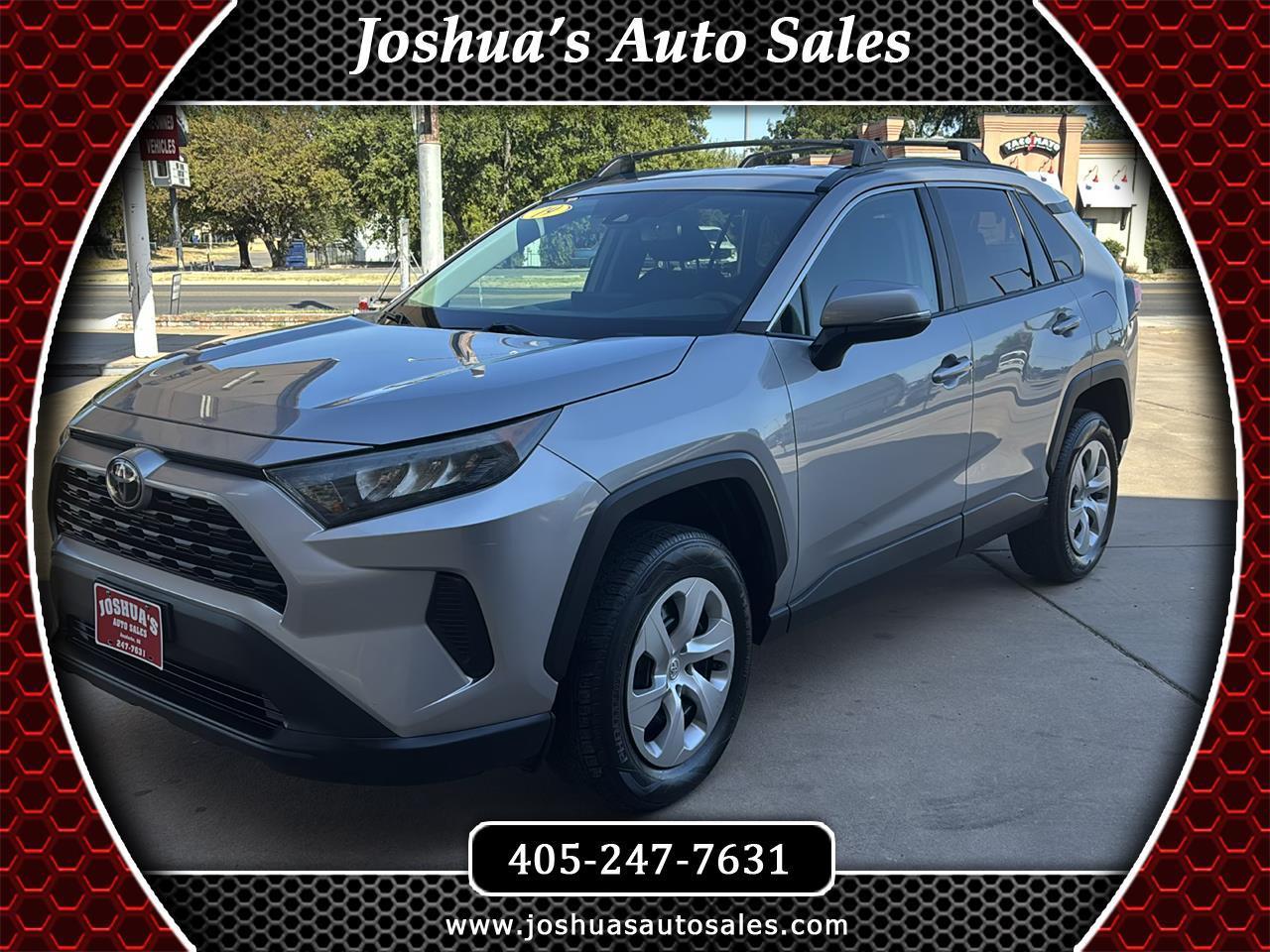 Toyota RAV4 LE FWD (Natl) 2019