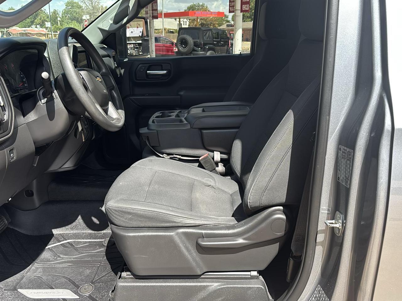 Chevrolet Silverado 1500 2WD Reg Cab 140" Work Truck 2020