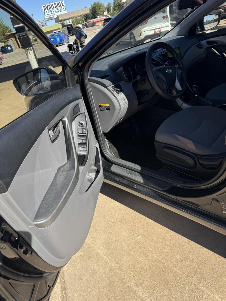 Hyundai Elantra 4dr Sdn Auto SE (Alabama Plant) 2016