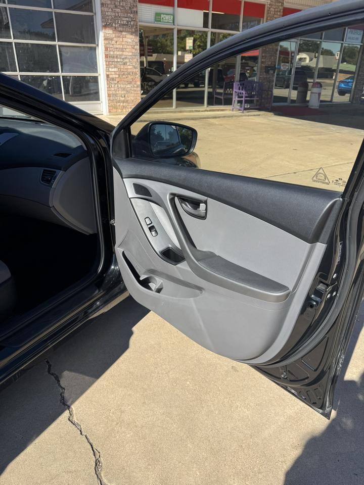Hyundai Elantra 4dr Sdn Auto SE (Alabama Plant) 2016