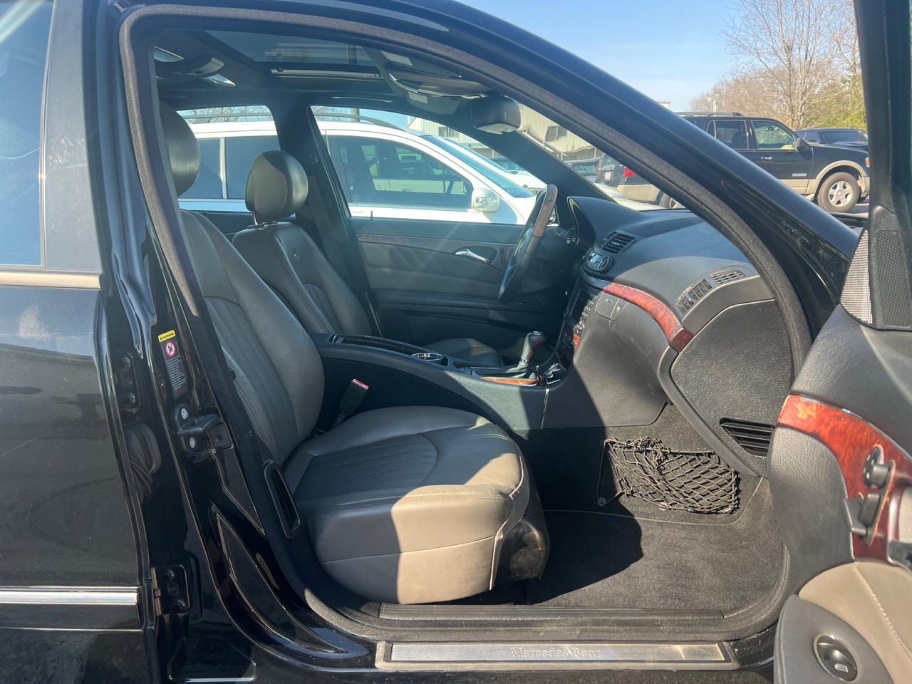 Mercedes-Benz E-Class 4dr Sdn Sport 3.5L RWD 2008