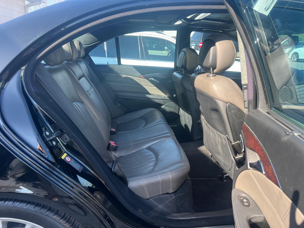 Mercedes-Benz E-Class 4dr Sdn Sport 3.5L RWD 2008