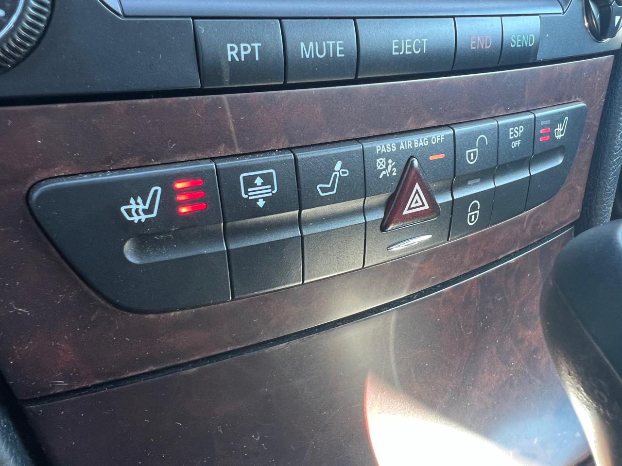 Mercedes-Benz E-Class 4dr Sdn Sport 3.5L RWD 2008