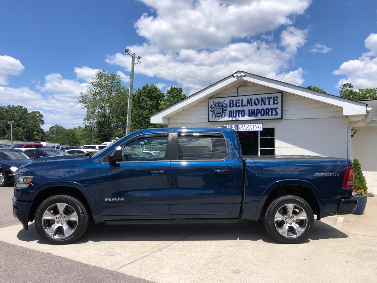 RAM 1500 Laramie 4x4 Crew Cab 5'7" Box 2022