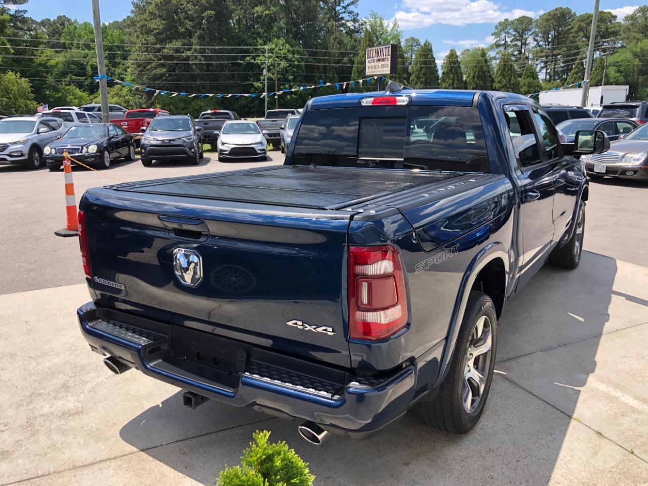 RAM 1500 Laramie 4x4 Crew Cab 5'7" Box 2022