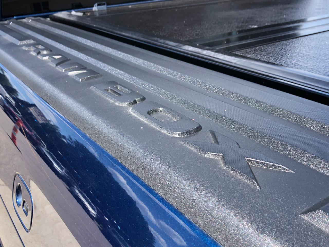 RAM 1500 Laramie 4x4 Crew Cab 5'7" Box 2022