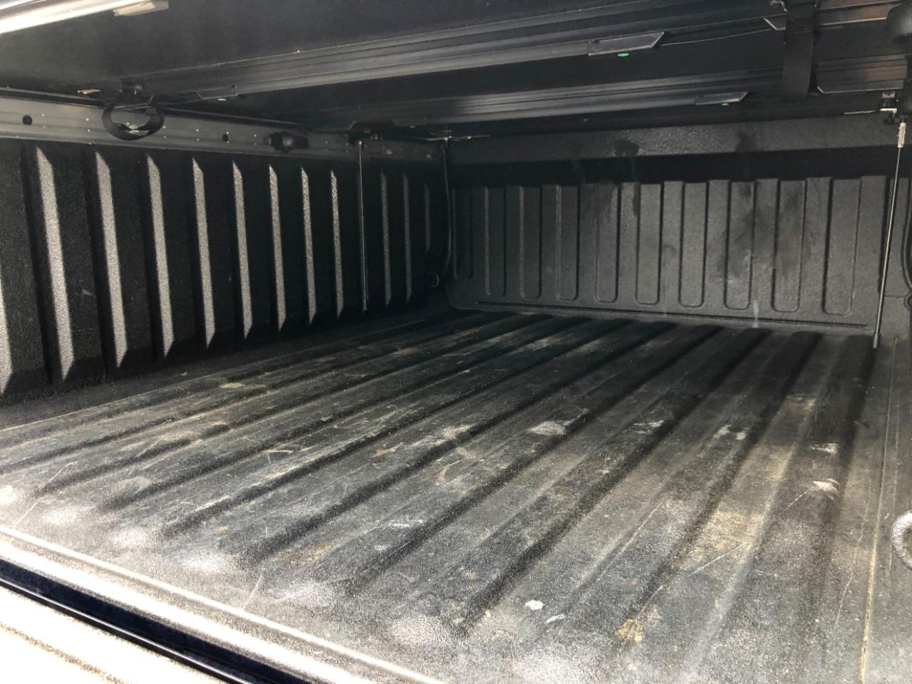RAM 1500 Laramie 4x4 Crew Cab 5'7" Box 2022