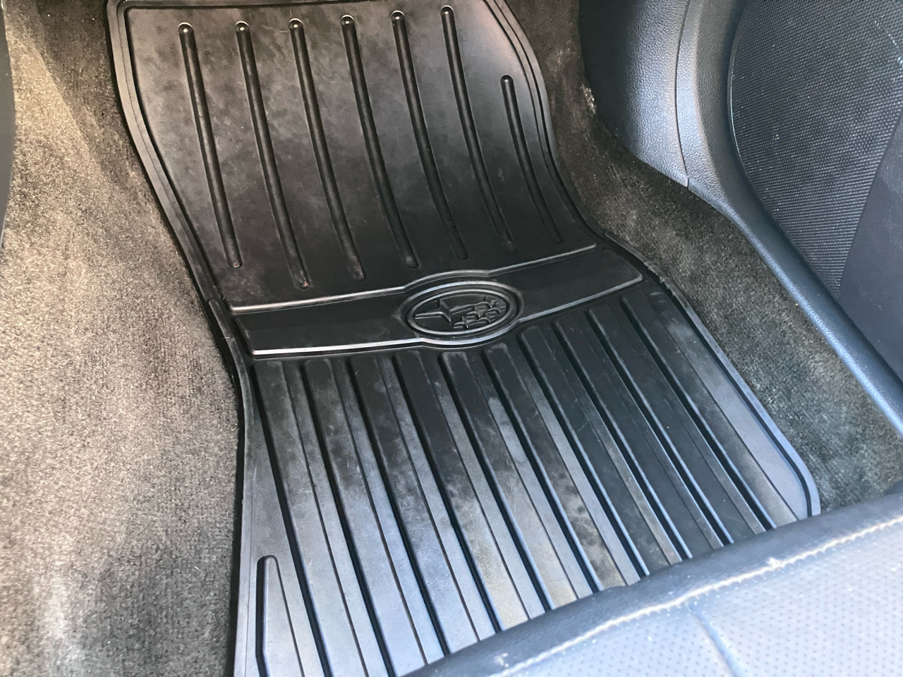 Subaru Outback 4dr Wgn H4 Auto 2.5i Limited 2013 Subaru Outback 4dr Wgn H4 Auto 2.5i Limited 2013