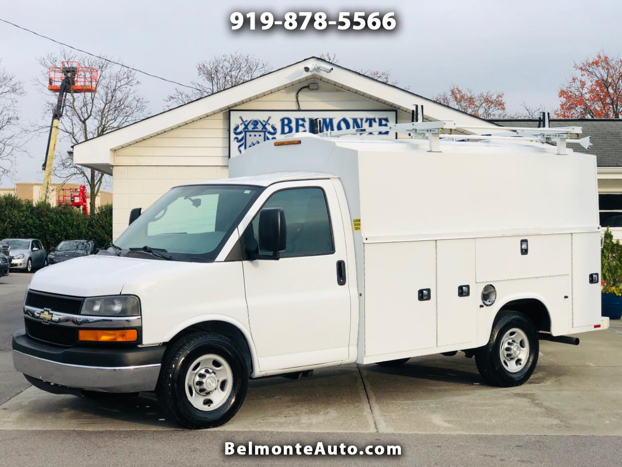 2014 Chevrolet Express Commercial Cutaway 3500 Van 139"