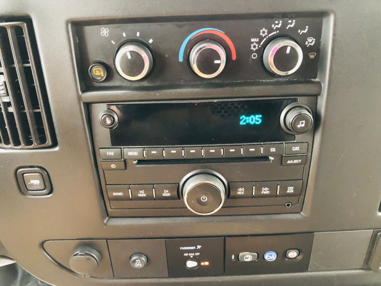 Chevrolet Express Cargo Van RWD 2500 135" 2017