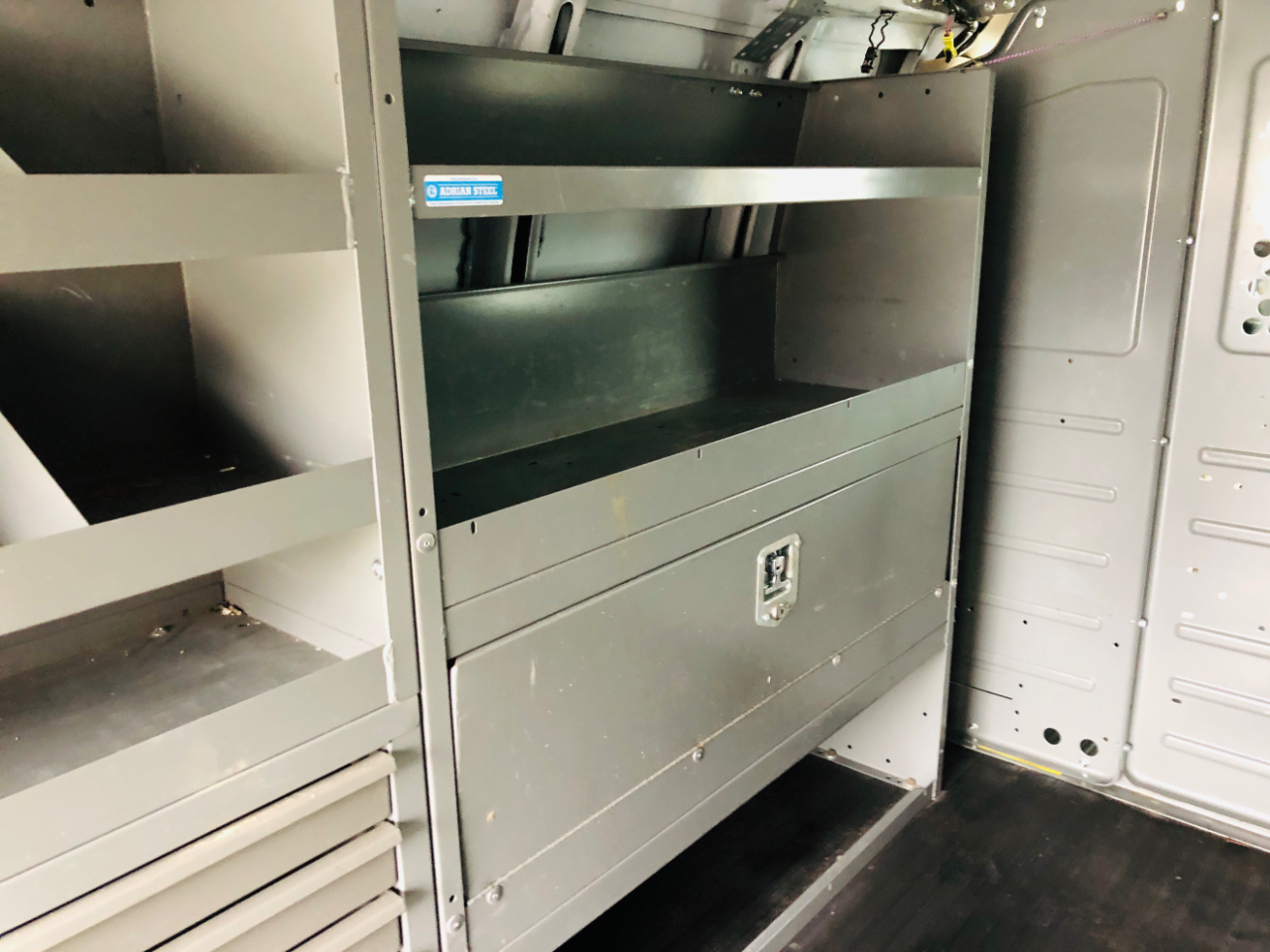 Chevrolet Express Cargo Van RWD 2500 135" 2017